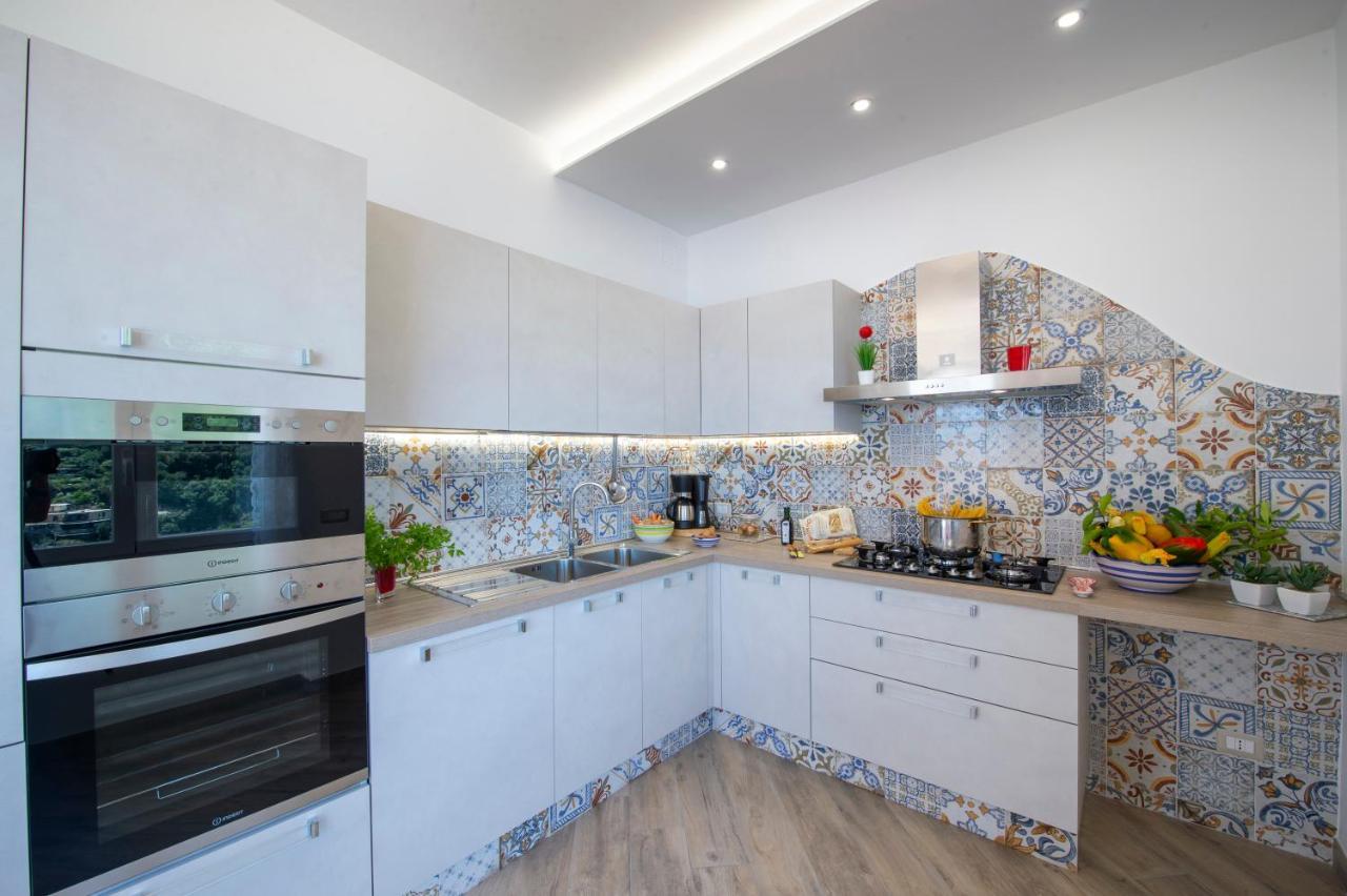 Casa Licia Apartment Позитано Екстериор снимка