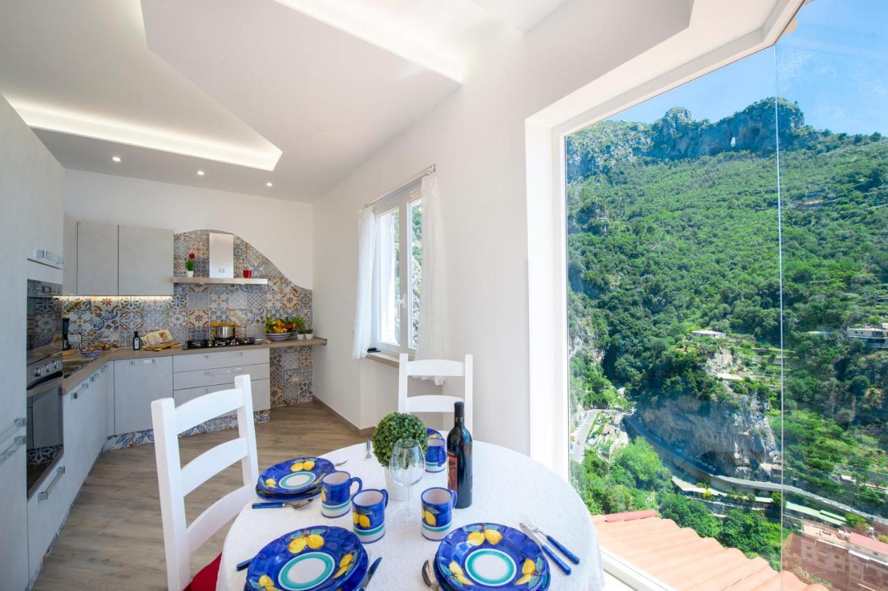 Casa Licia Apartment Позитано Екстериор снимка