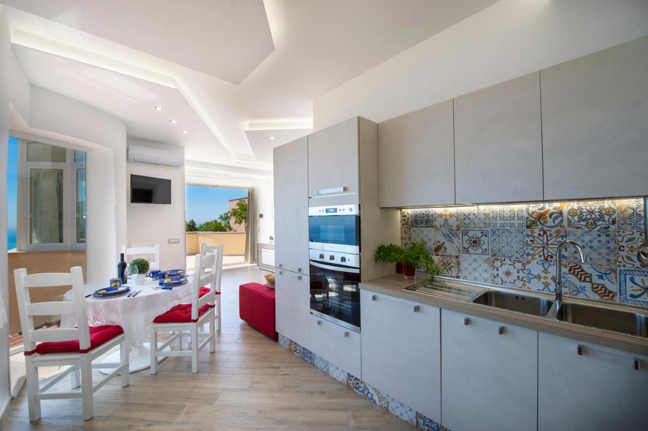 Casa Licia Apartment Позитано Екстериор снимка